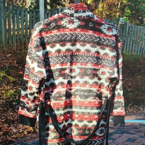 Multicolor Patterned Cardigan - Picture 3 of 3
